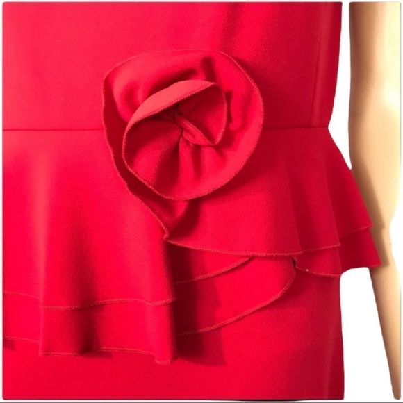 Karl Lagerfeld red gown with peplum and rosette - Picture 7 of 12